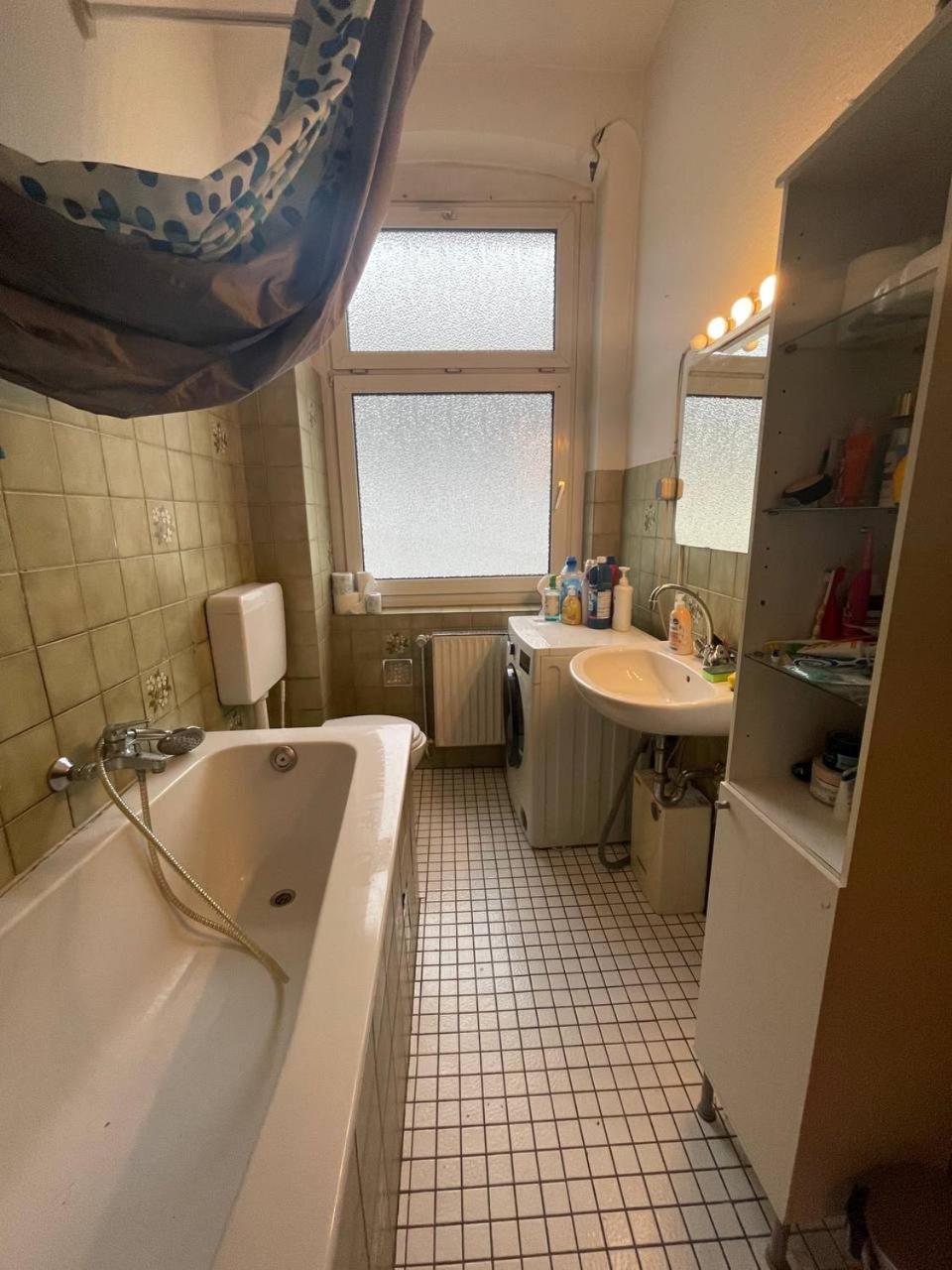Lovely Room In Duesseldorf Nearly Duesseldorf Hbf Exterior foto